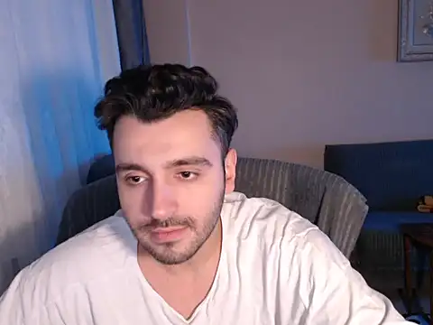 handsomeee04 online show from 15, 11, 2025