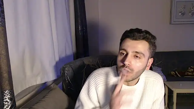 handsomeee04 online show from 14, 2, 2026