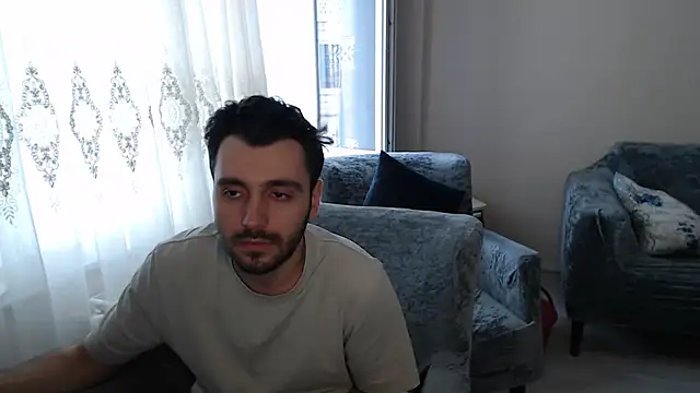 handsomeee04 online show from 20, 5, 2026