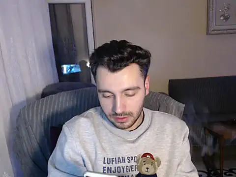 handsomeee04 online show from 17, 11, 2025