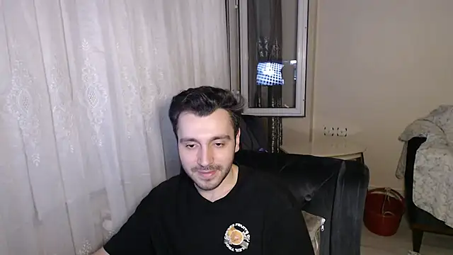 handsomeee04 online show from 26, 5, 2026