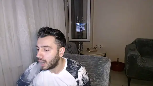 handsomeee04 online show from 9, 5, 2026