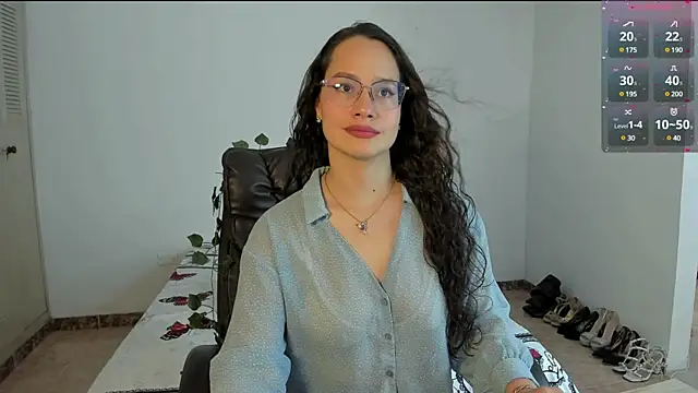 emmaTorres1 online show from 18, 3, 2025