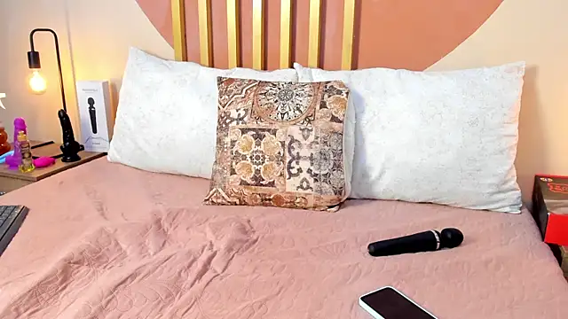 Nicole Angels  online show from 25, 11, 2025