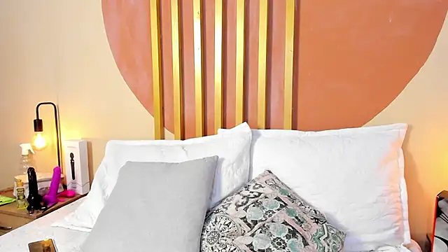 Snapshot of Nicole_Angels_ chatting on 2, 2, 2026 Nicole Angels online show from 2, 2, 2026