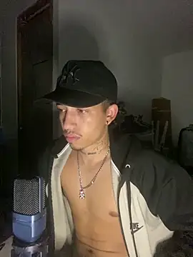 iamcloe 11 online show from 23, 10, 2025