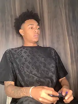 Snapshot of Boy_cock18 chatting on 4, 11, 2025 Boy cock18 online show from 4, 11, 2025