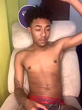 Snapshot of Boy_cock18 chatting on 15, 10, 2025 Boy cock18 online show from 15, 10, 2025