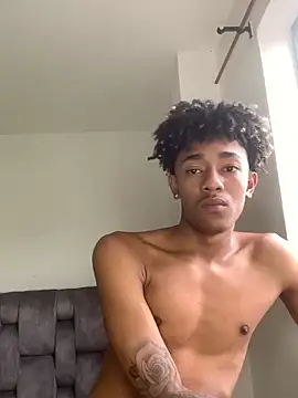 Snapshot of Boy_cock18 chatting on 16, 3, 2025 Boy cock18 online show from 16, 3, 2025