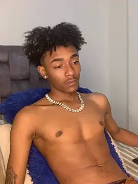 Snapshot of Boy_cock18 chatting on 22, 3, 2025 Boy cock18 online show from 22, 3, 2025