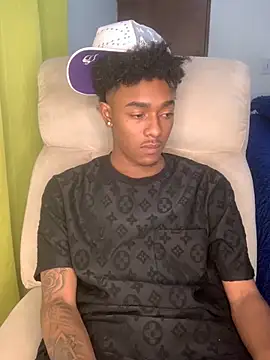 Snapshot of Boy_cock18 chatting on 13, 10, 2025 Boy cock18 online show from 13, 10, 2025