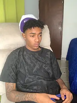 Snapshot of Boy_cock18 chatting on 12, 10, 2025 Boy cock18 online show from 12, 10, 2025