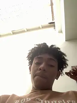 Snapshot of Boy_cock18 chatting on 17, 3, 2025 Boy cock18 online show from 17, 3, 2025