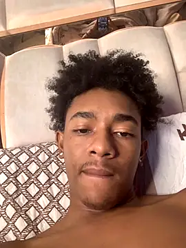 Snapshot of Boy_cock18 chatting on 30, 10, 2025 Boy cock18 online show from 30, 10, 2025