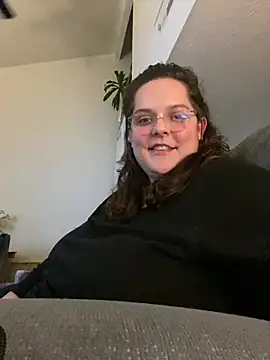 22lunalove22 online show from 6, 3, 2025