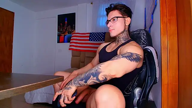 DennisWalkerr online show from 12, 4, 2026