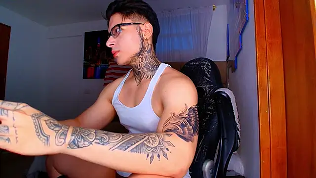 DennisWalkerr online show from 20, 11, 2025