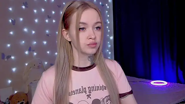 Snapshot of Naughty_Mable chatting on 4, 3, 2026 Naughty Mable online show from 4, 3, 2026