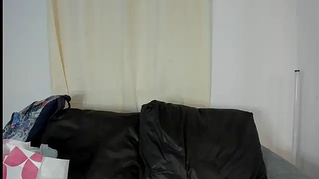 Abril jones10 online show from 26, 2, 2025