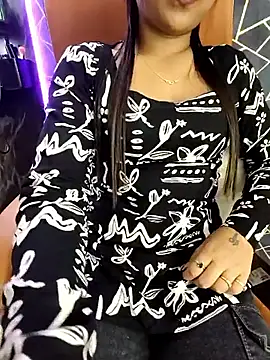 Little  Lia online show from 12, 5, 2026