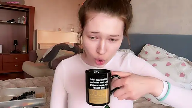 eva varnerr online show from 15, 6, 2026