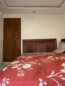 ahista online show from 6, 11, 2025