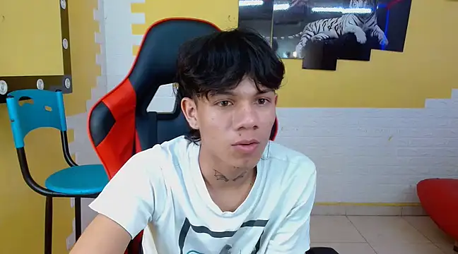 andy dan18 online show from 5, 3, 2025