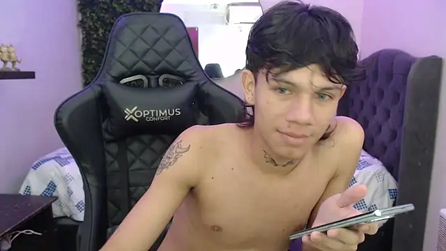 andy dan18 online show from 11, 3, 2025