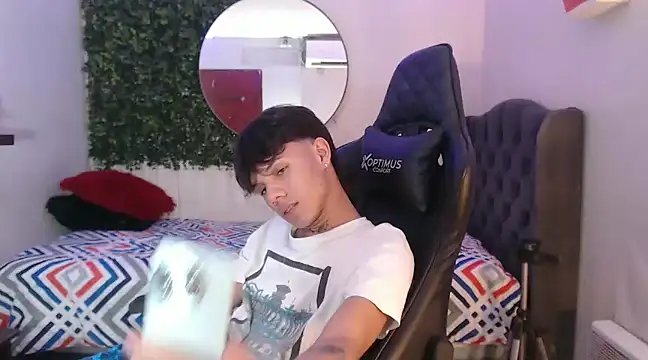 andy dan18 online show from 17, 2, 2025