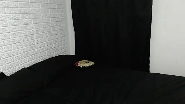 rousstattoo online show from 4, 1, 2025