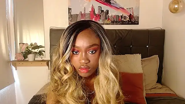 nikkystorm1  online show from 4, 3, 2025