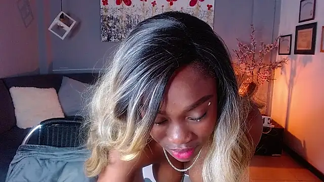 nikkystorm1  online show from 8, 3, 2025