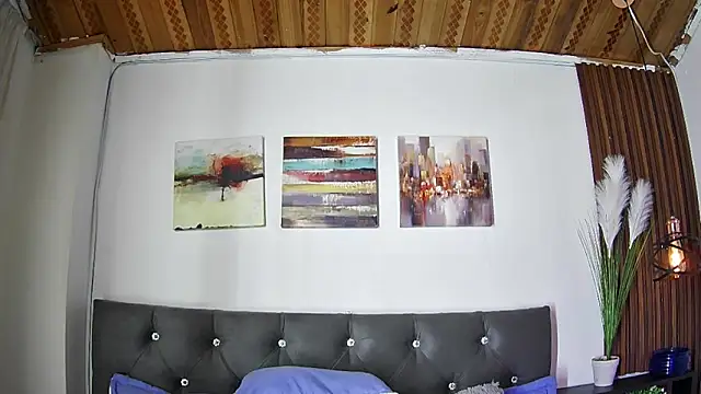 nikkystorm1  online show from 14, 3, 2026