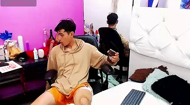 Snapshot of x_daviid_x chatting on 21, 1, 2025 x daviid x online show from 21, 1, 2025