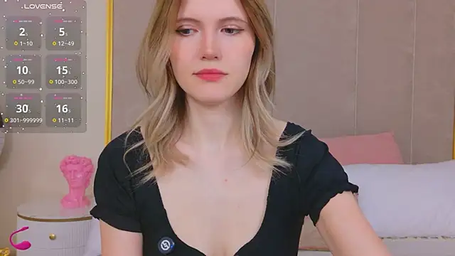 NellieLoyns online show from 10, 7, 2026