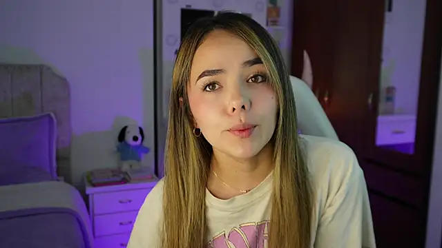 Hannah-Rose online show from 2, 12, 2025