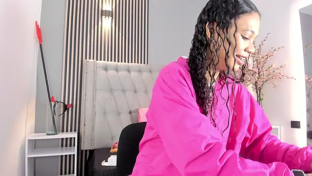 GysellHanson online show from 21, 11, 2025