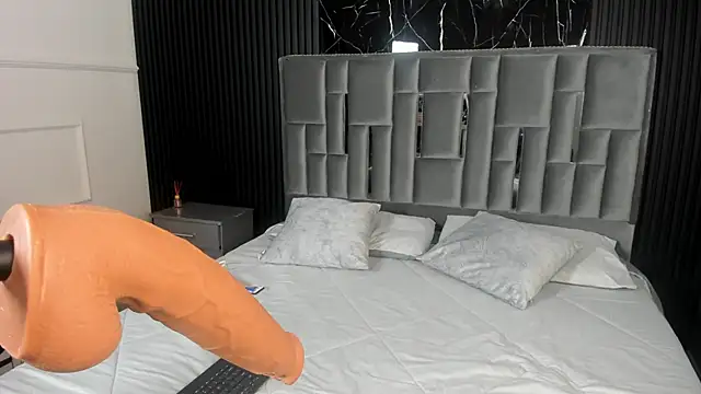 LolaAngellx online show from 25, 10, 2025