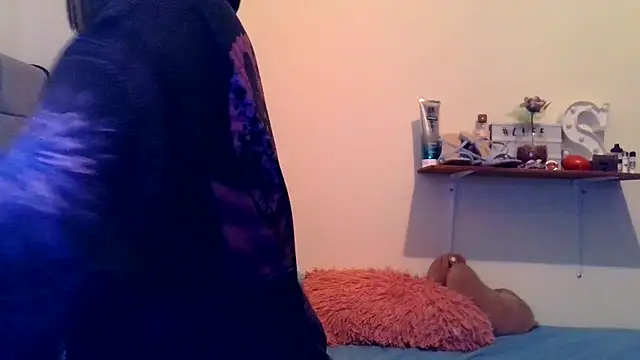 Snapshot of BlueStoneX chatting on 11, 2, 2026 BlueStoneX online show from 11, 2, 2026