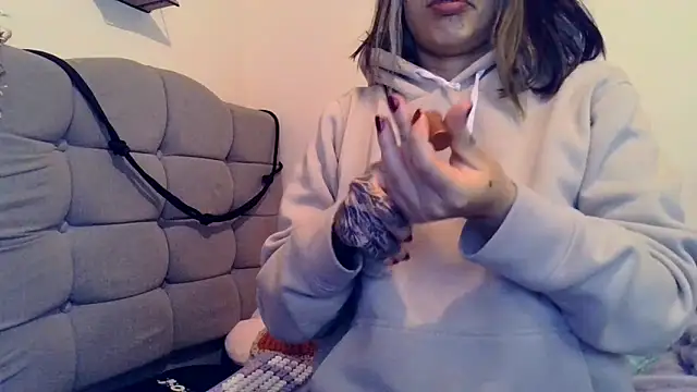 Snapshot of BlueStoneX chatting on 3, 2, 2026 BlueStoneX online show from 3, 2, 2026