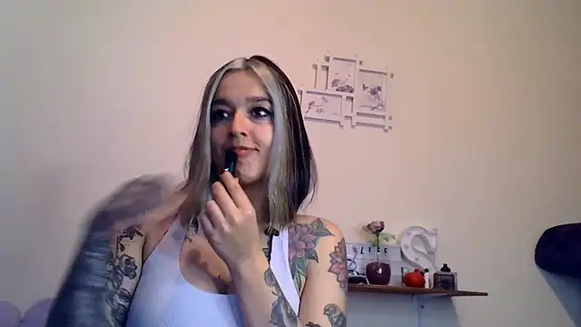 Snapshot of BlueStoneX chatting on 2, 2, 2026 BlueStoneX online show from 2, 2, 2026