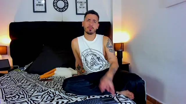 Ari Feat Zayn online show from 13, 3, 2025