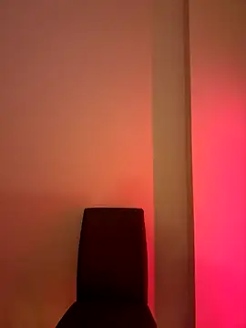 NoraInMask online show from 28, 2, 2025