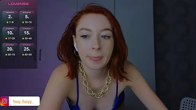 Cuteroxyfoxy online show from 4, 4, 2026