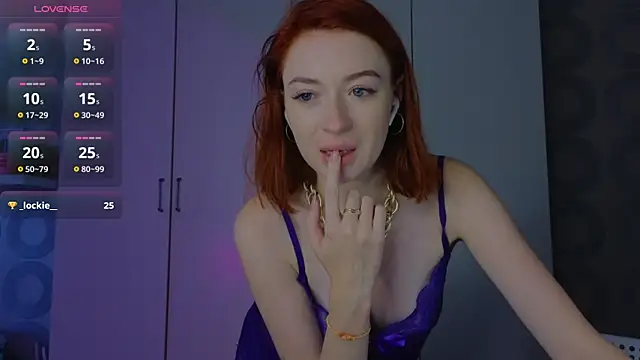 Cuteroxyfoxy online show from 4, 6, 2026