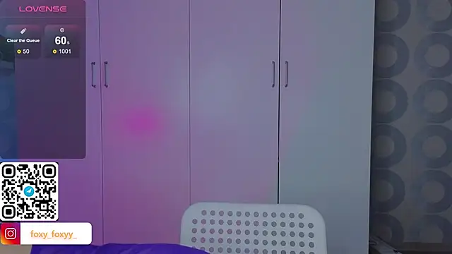 Cuteroxyfoxy online show from 13, 2, 2026