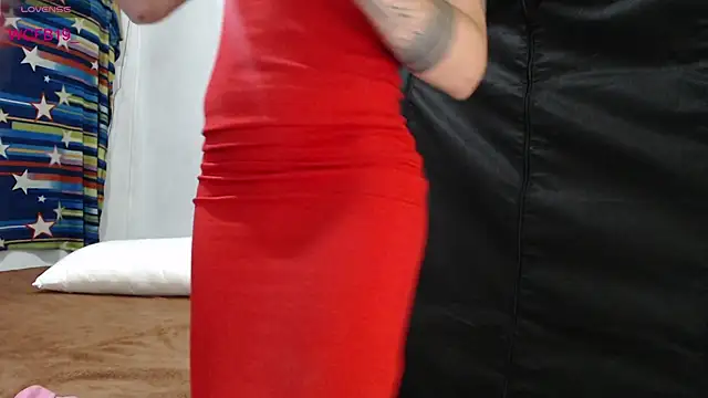 NaughtyBarbie19 online show from 8, 11, 2025