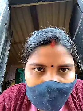 Snapshot of sweet_suman chatting on 10, 1, 2025 sweet suman online show from 10, 1, 2025