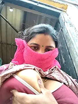 Snapshot of sweet_suman chatting on 19, 11, 2025 sweet suman online show from 19, 11, 2025