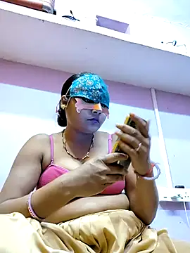 Snapshot of sweet_suman chatting on 2, 3, 2025 sweet suman online show from 2, 3, 2025